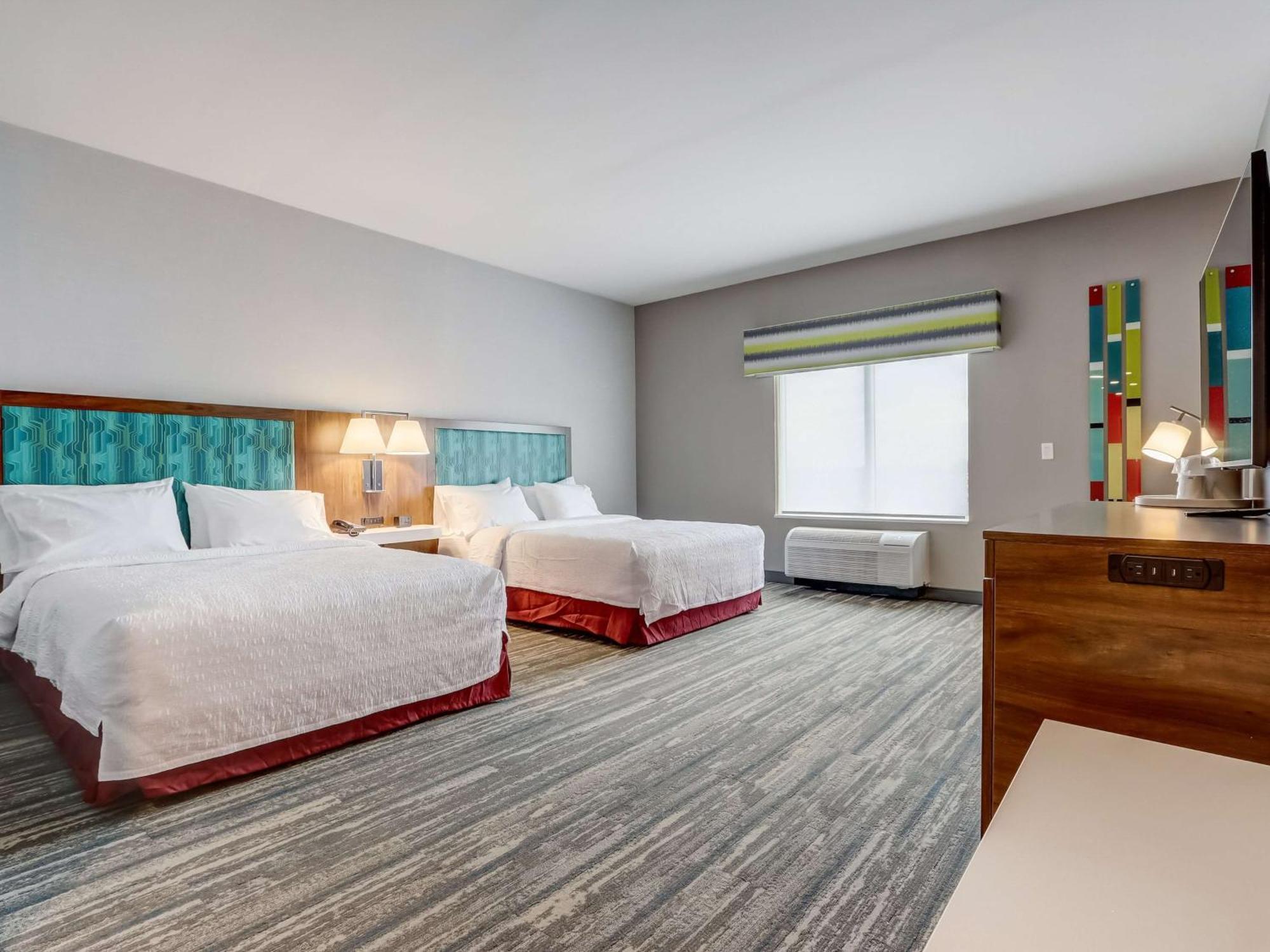 Hampton Inn & Suites Cincinnati Midtown Rookwood Ngoại thất bức ảnh