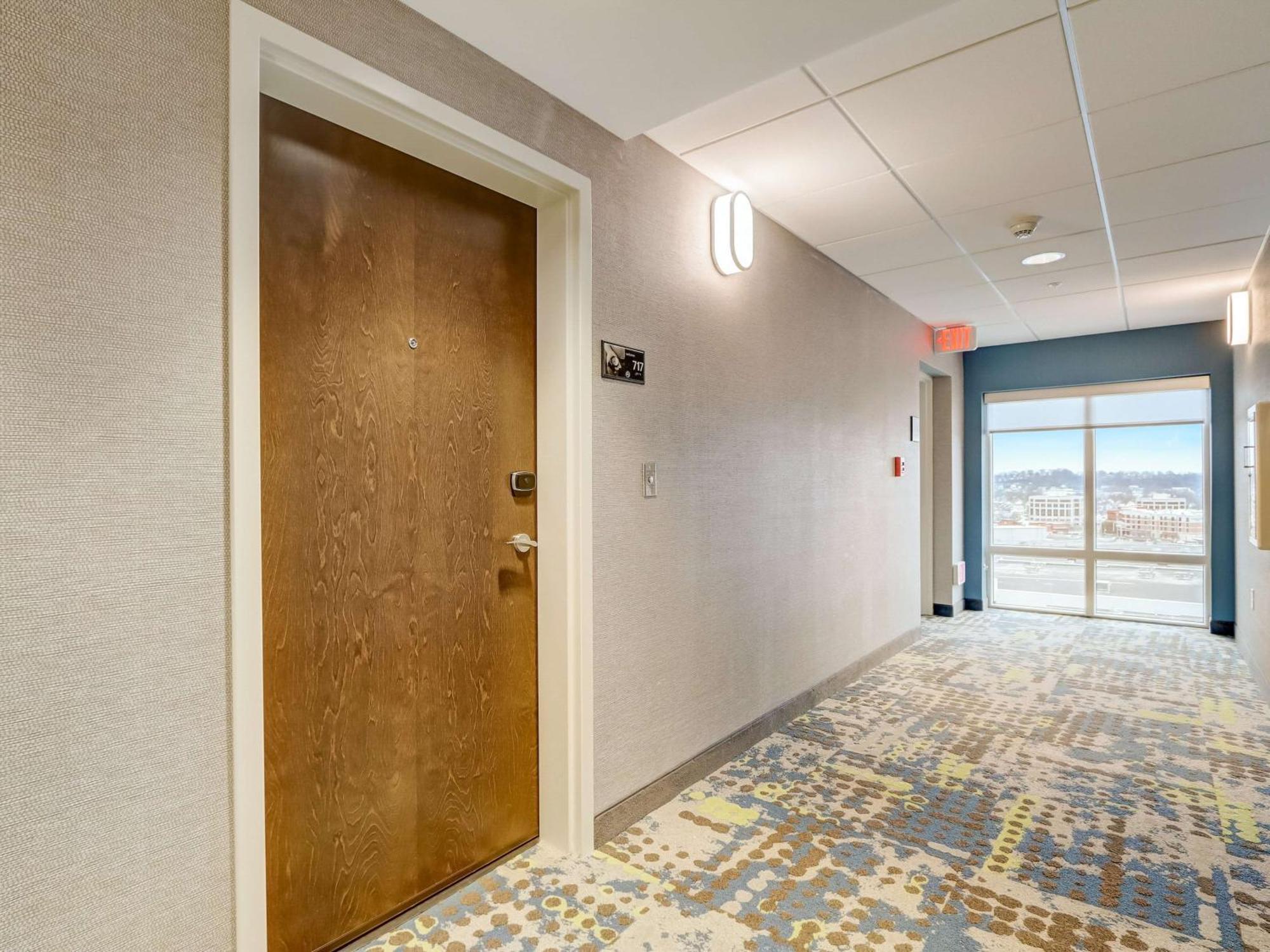 Hampton Inn & Suites Cincinnati Midtown Rookwood Ngoại thất bức ảnh