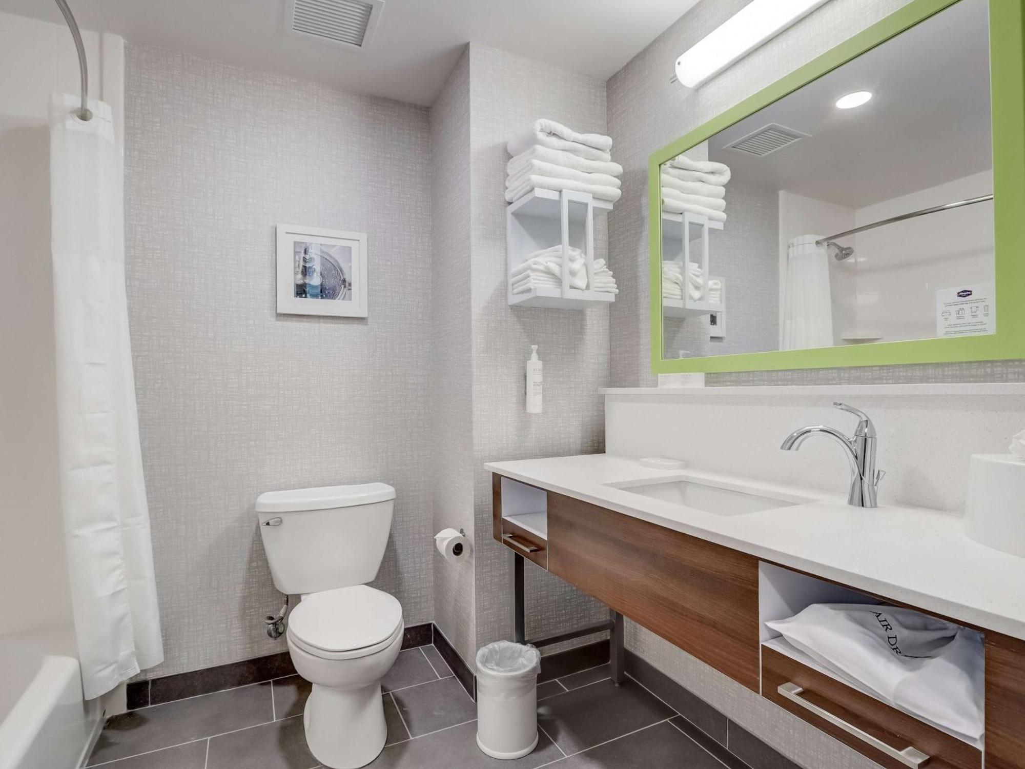 Hampton Inn & Suites Cincinnati Midtown Rookwood Ngoại thất bức ảnh