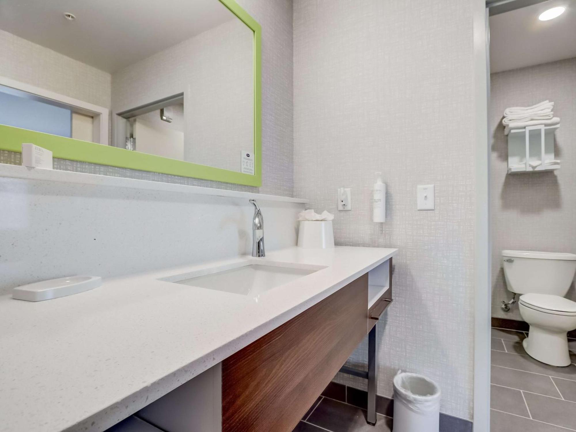 Hampton Inn & Suites Cincinnati Midtown Rookwood Ngoại thất bức ảnh