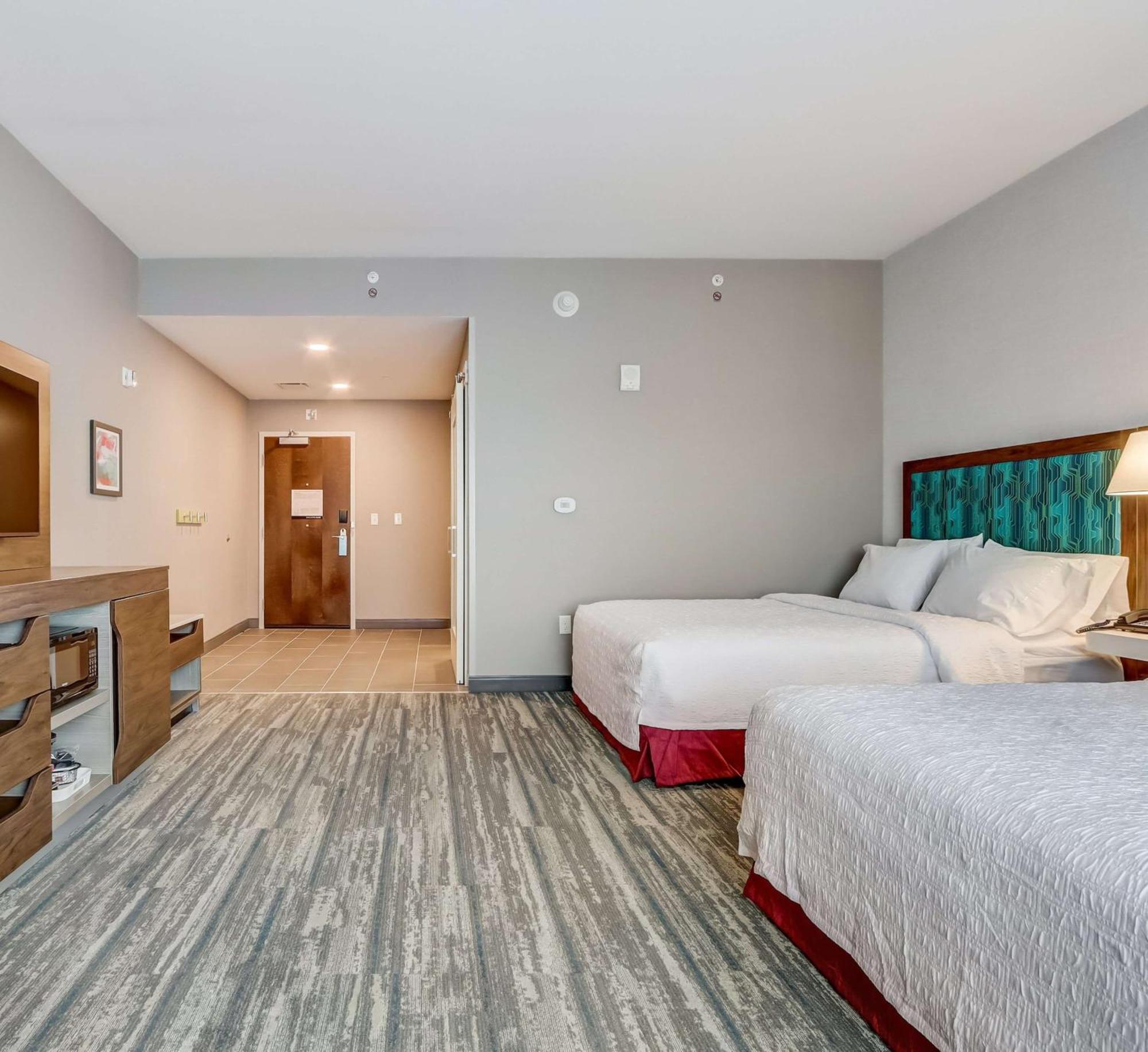 Hampton Inn & Suites Cincinnati Midtown Rookwood Ngoại thất bức ảnh