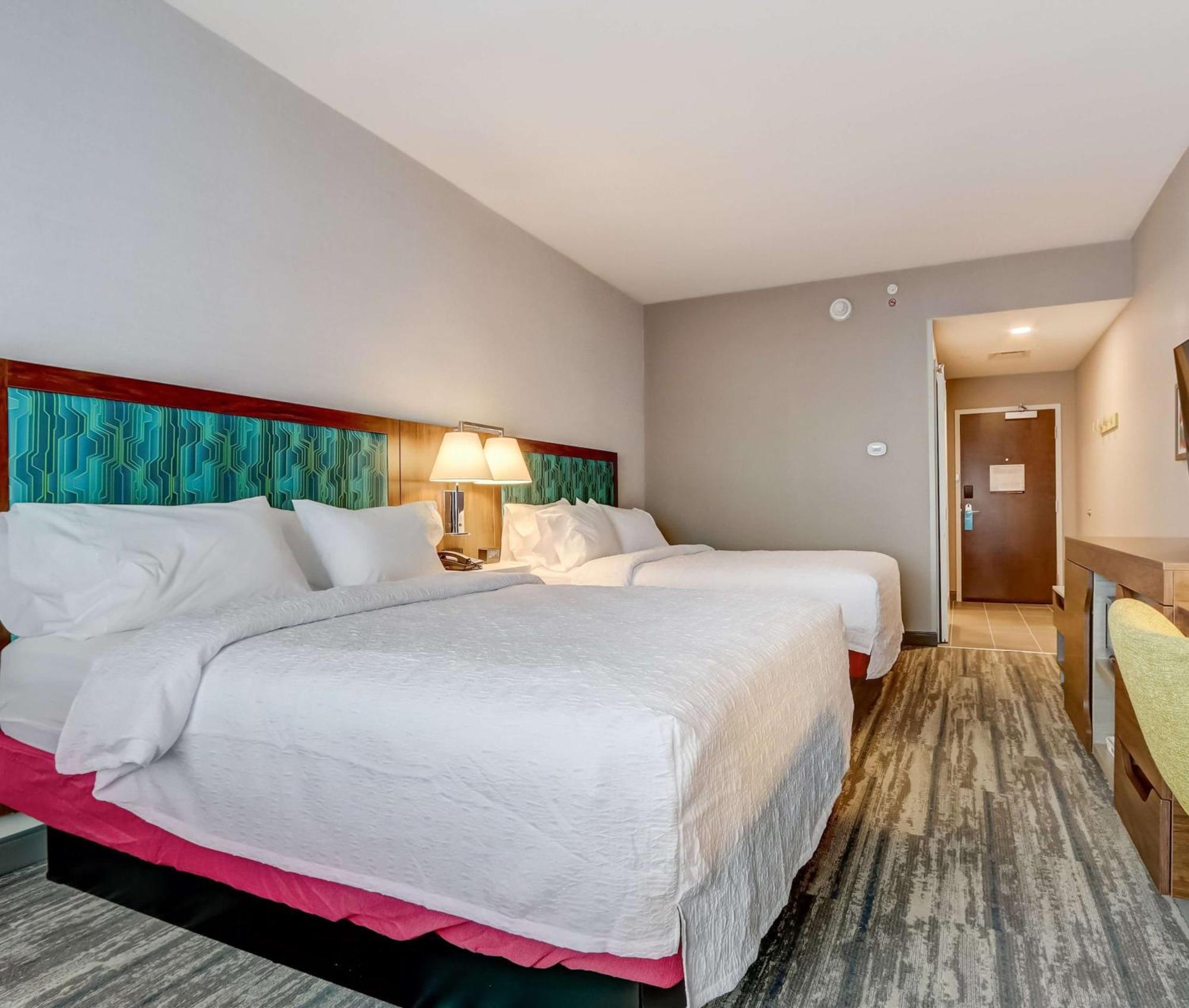 Hampton Inn & Suites Cincinnati Midtown Rookwood Ngoại thất bức ảnh