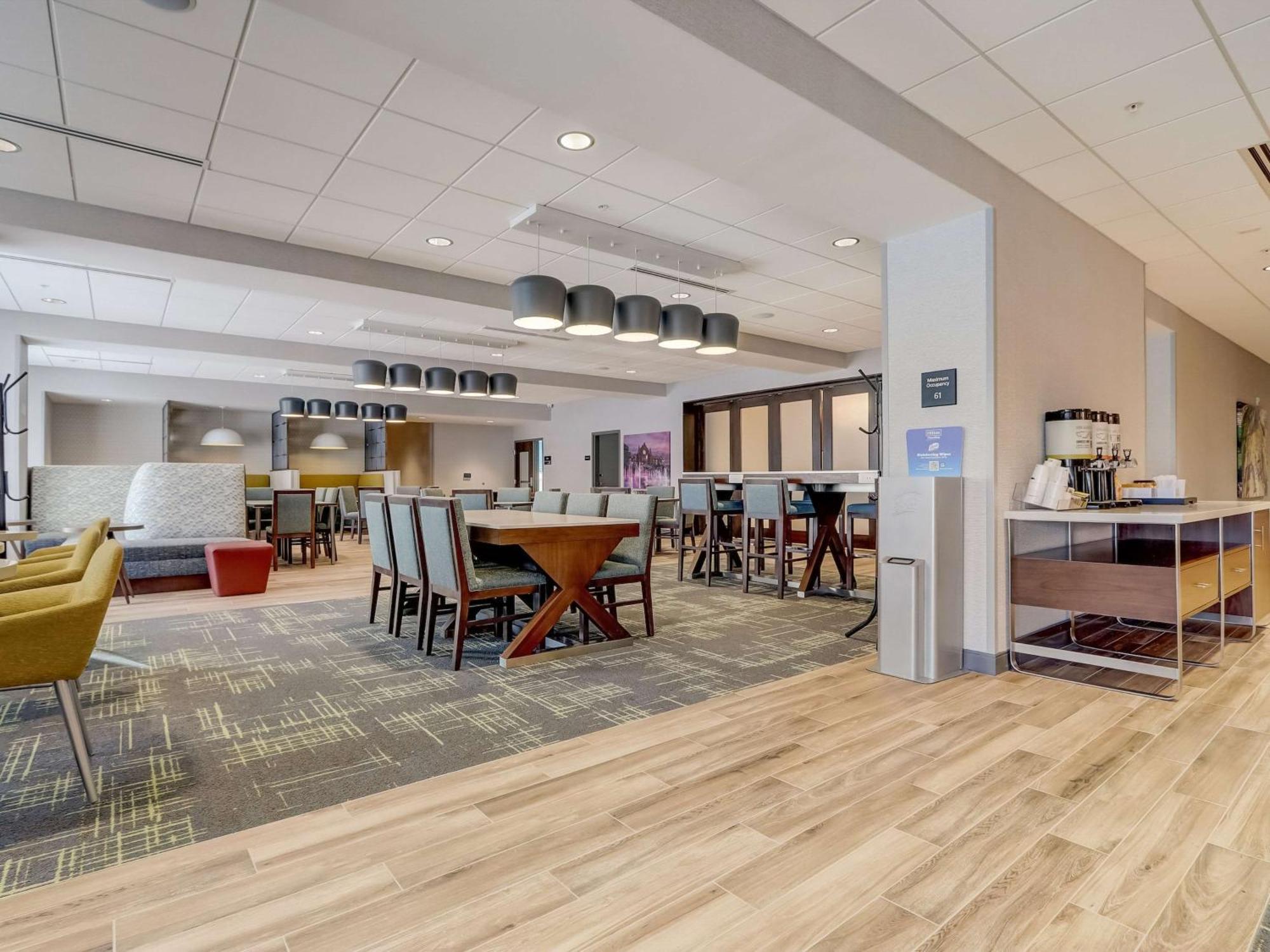 Hampton Inn & Suites Cincinnati Midtown Rookwood Ngoại thất bức ảnh