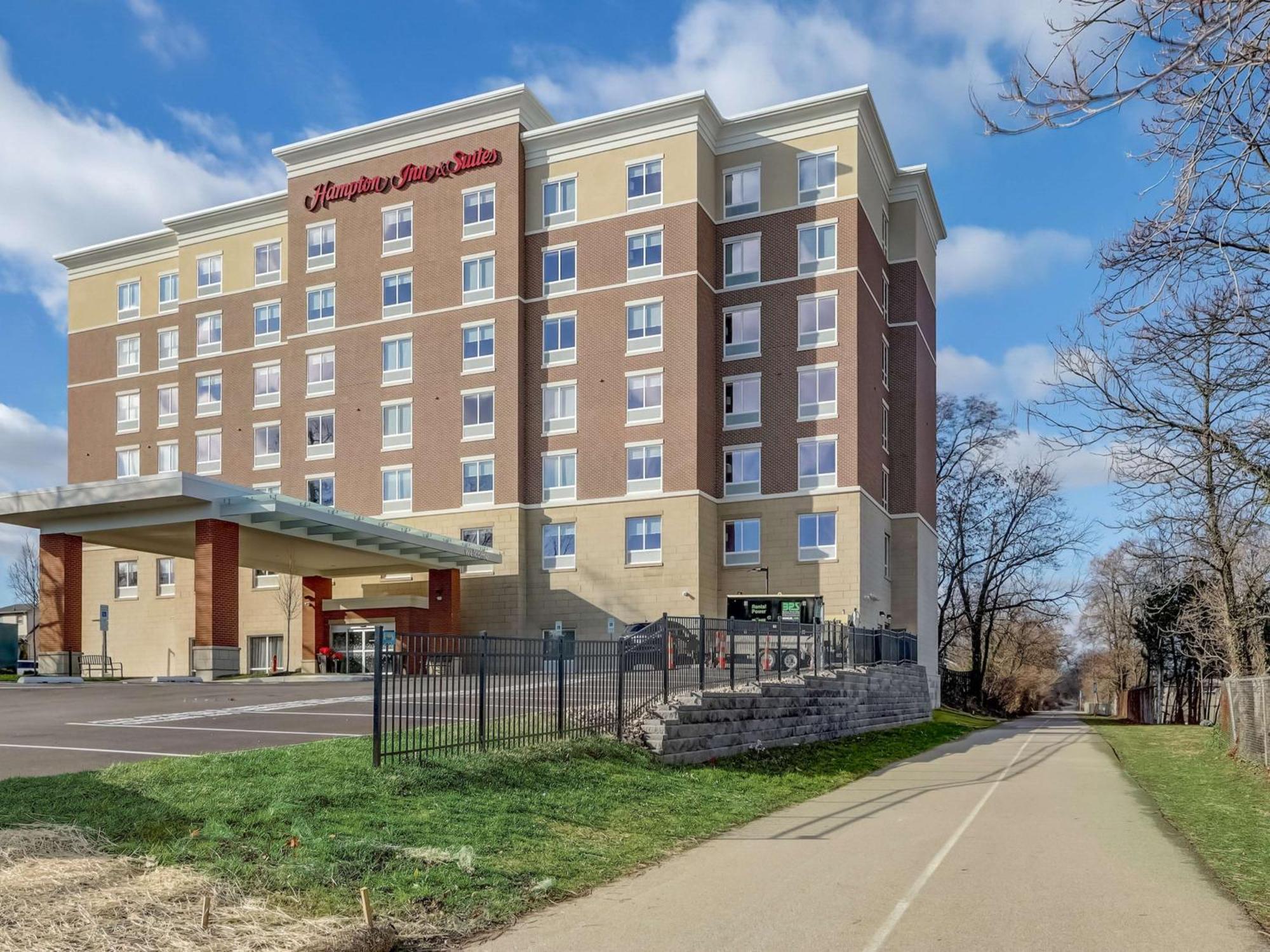 Hampton Inn & Suites Cincinnati Midtown Rookwood Ngoại thất bức ảnh